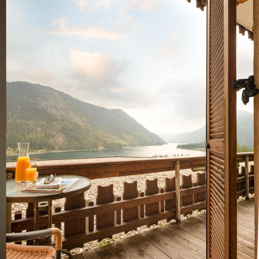 Hotel Nagglerhof Am Weissensee Εξωτερικό φωτογραφία